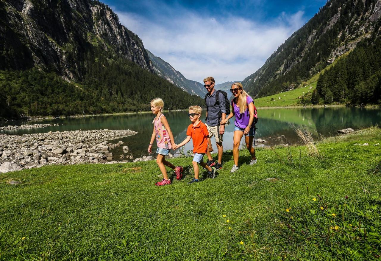 Monas Home Mayrhofen Zewnętrze zdjęcie
